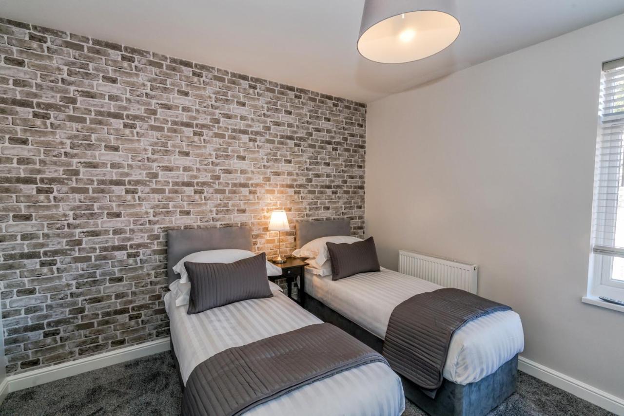 Newhall Lodge Канък Екстериор снимка
