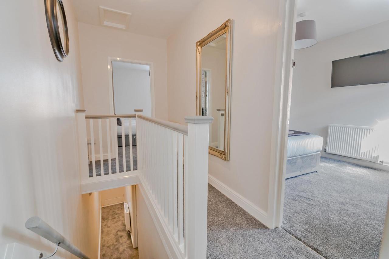 Newhall Lodge Канък Екстериор снимка