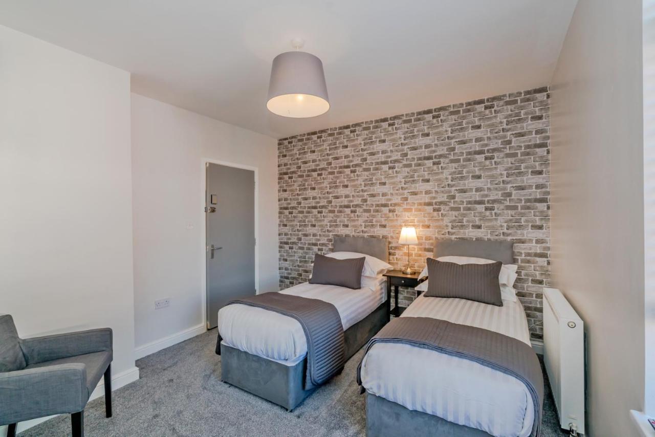 Newhall Lodge Канък Екстериор снимка